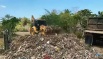 Reporte de arrojo de basuras en la entrada del municipio de Remolino